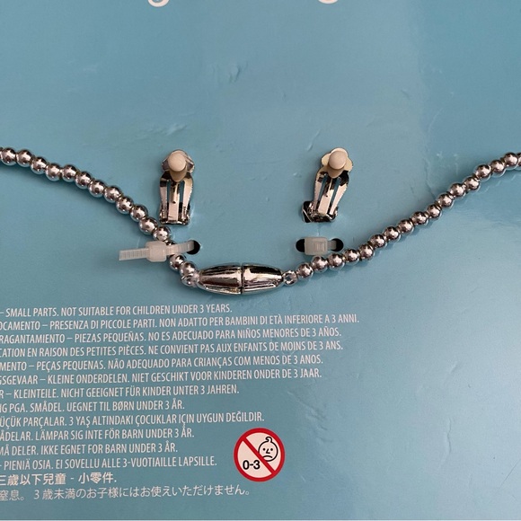 NWT Disney Princess Cinderella Jewelry Set - Picture 7 of 7